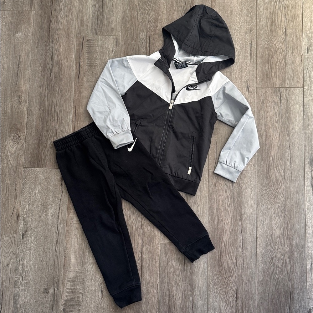 Nike Monochrome Hooded Windbreaker Jacket and Jogger Set - Black Gray White